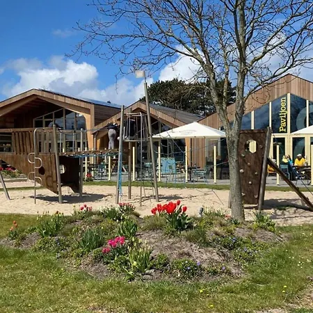 Luxury tent Safari Lodge, Glamping Aan Zee! Callantsoog