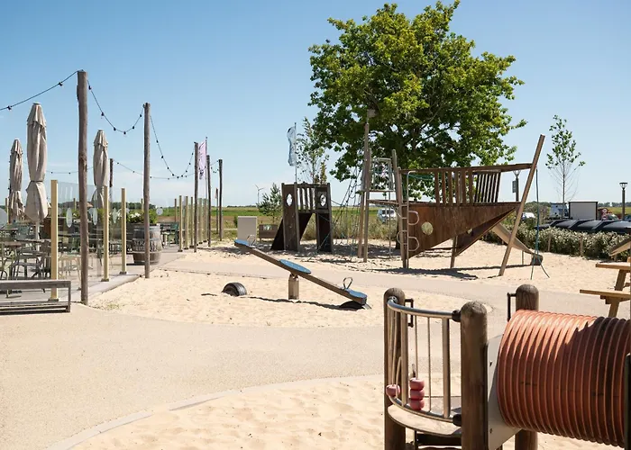 Safari Lodge, Glamping Aan Zee! * Callantsoog